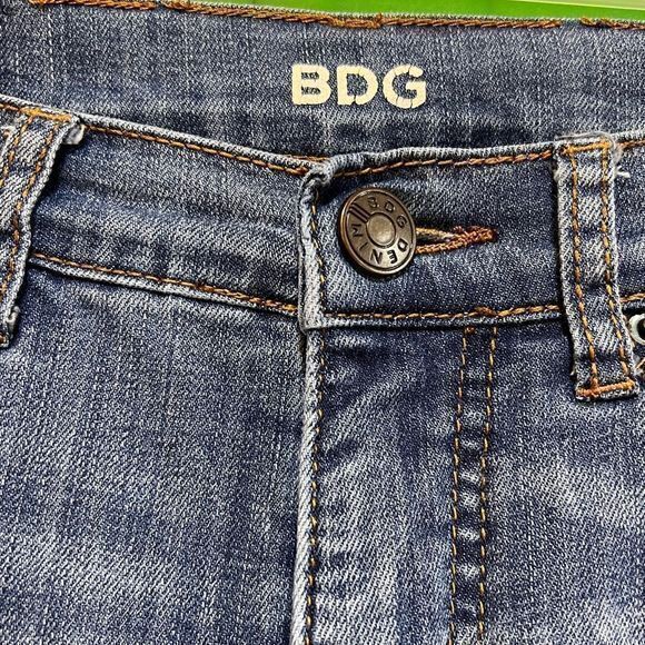 BDG‎ Sz 26 High Rise Twig Ankle Blue Jeans - Picture 4 of 10